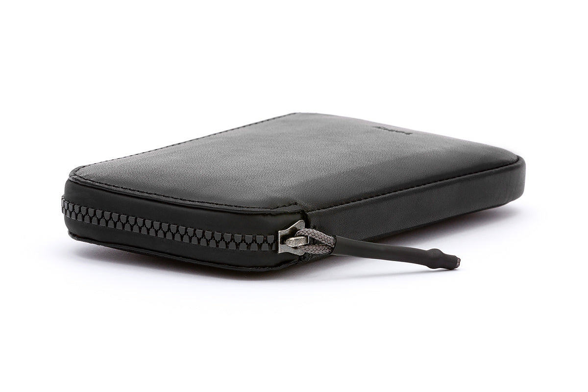 bellroy-wapa-black-web-09_2000x.jpg?v=1543411576